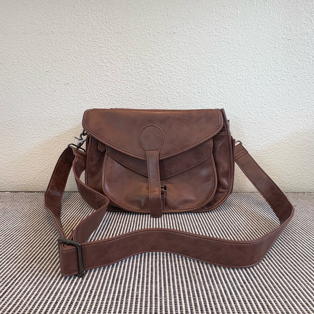 Vintage Purple Relic Shoulder Camera Bag